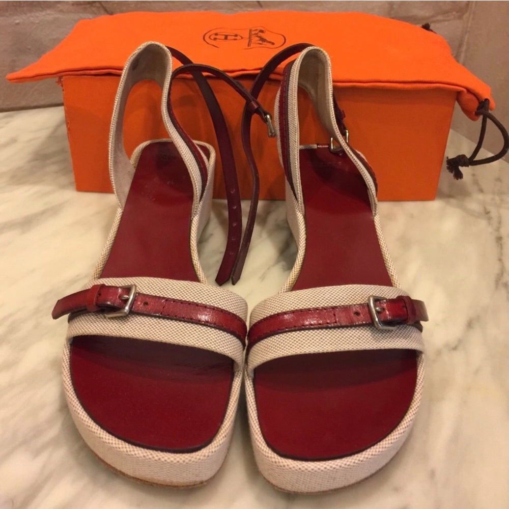 🛑 SOLD 🛑 Hermés wedge sandals - Picture 2 of 8